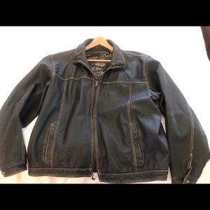 Tommy Bahama Men’s Leather Jacket.